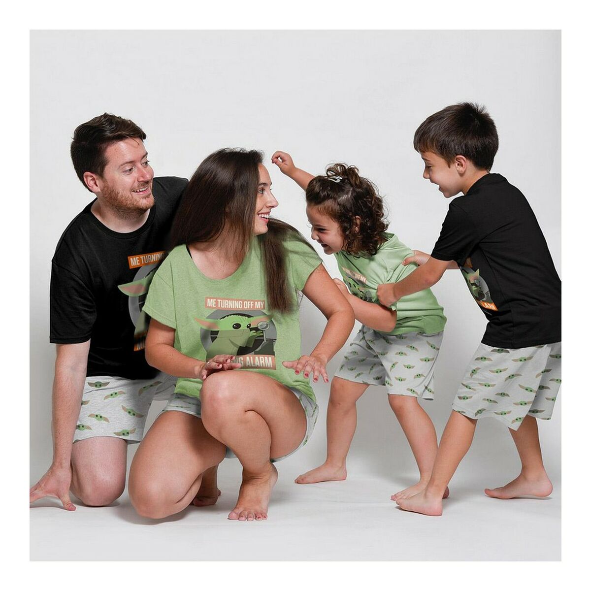 Pyjama Été Enfant – The Mandalorian (Baby Yoda) 100 % Coton Vert Clair