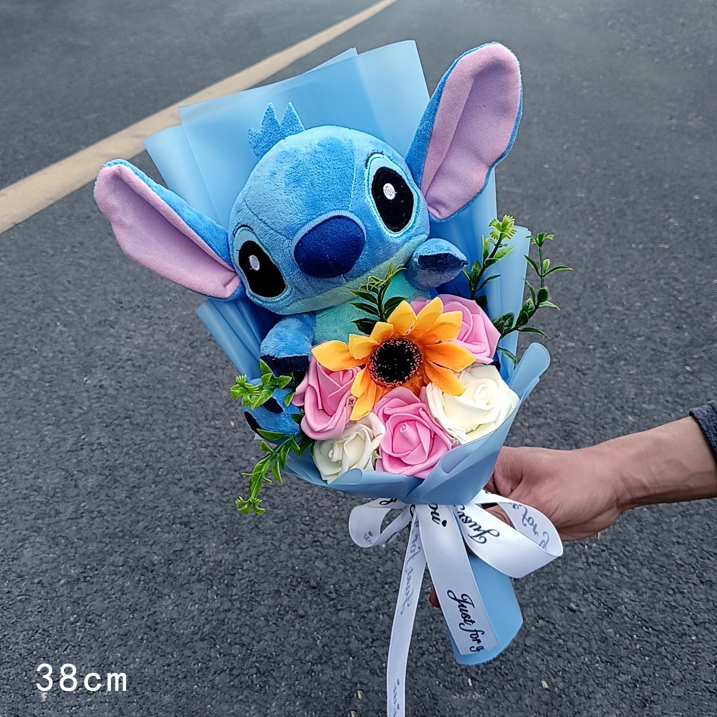 đ Bouquet Peluche Lilo & Stitch â Fleurs & Tendresse Ă Offrir