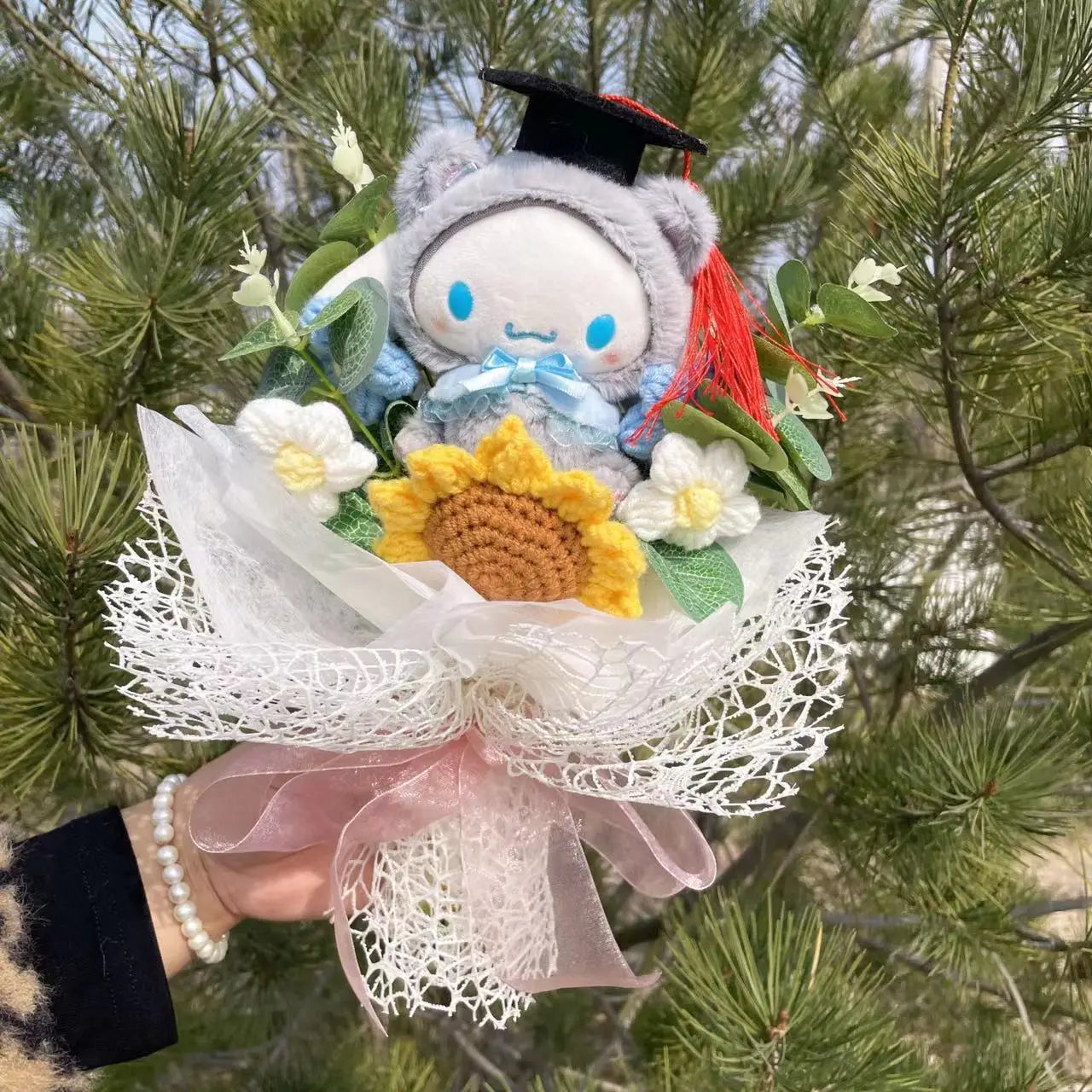 Bouquet Cadeau – Peluches Mignonnes & Fleurs
