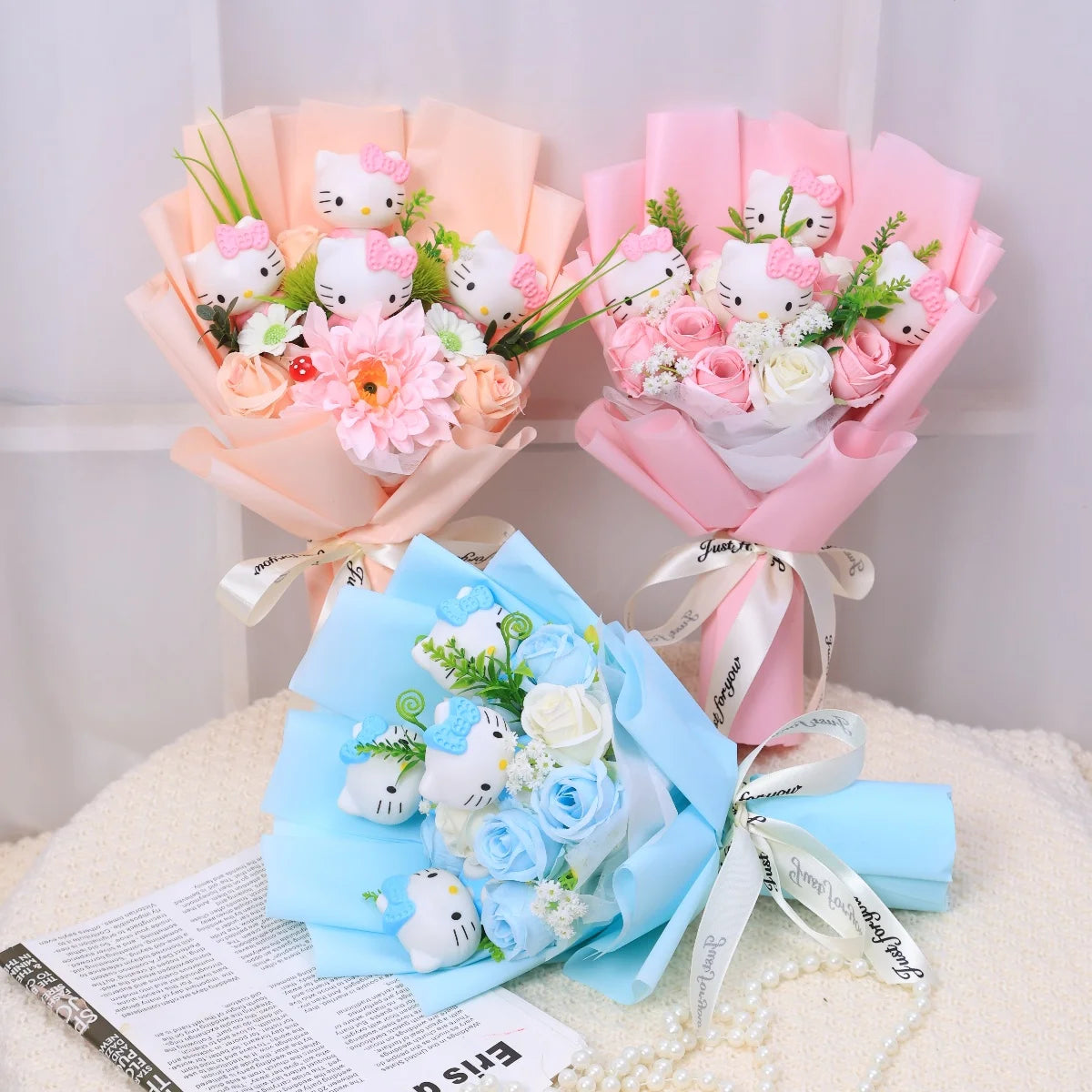 Bouquet Hello Kitty Kawaii – Peluche + Fleurs Artificielles