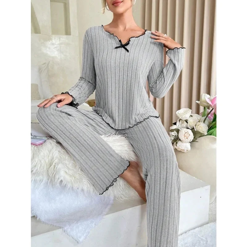 Ensemble Pyjama Femme Côtelé – Manches Longues & Pantalon Automne/Hiver