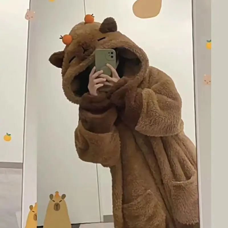 Pyjama Cosplay Capybara Hiver – Kigurumi Doux Adulte | Combinaison Chaude Fantaisie Détente & Dodo