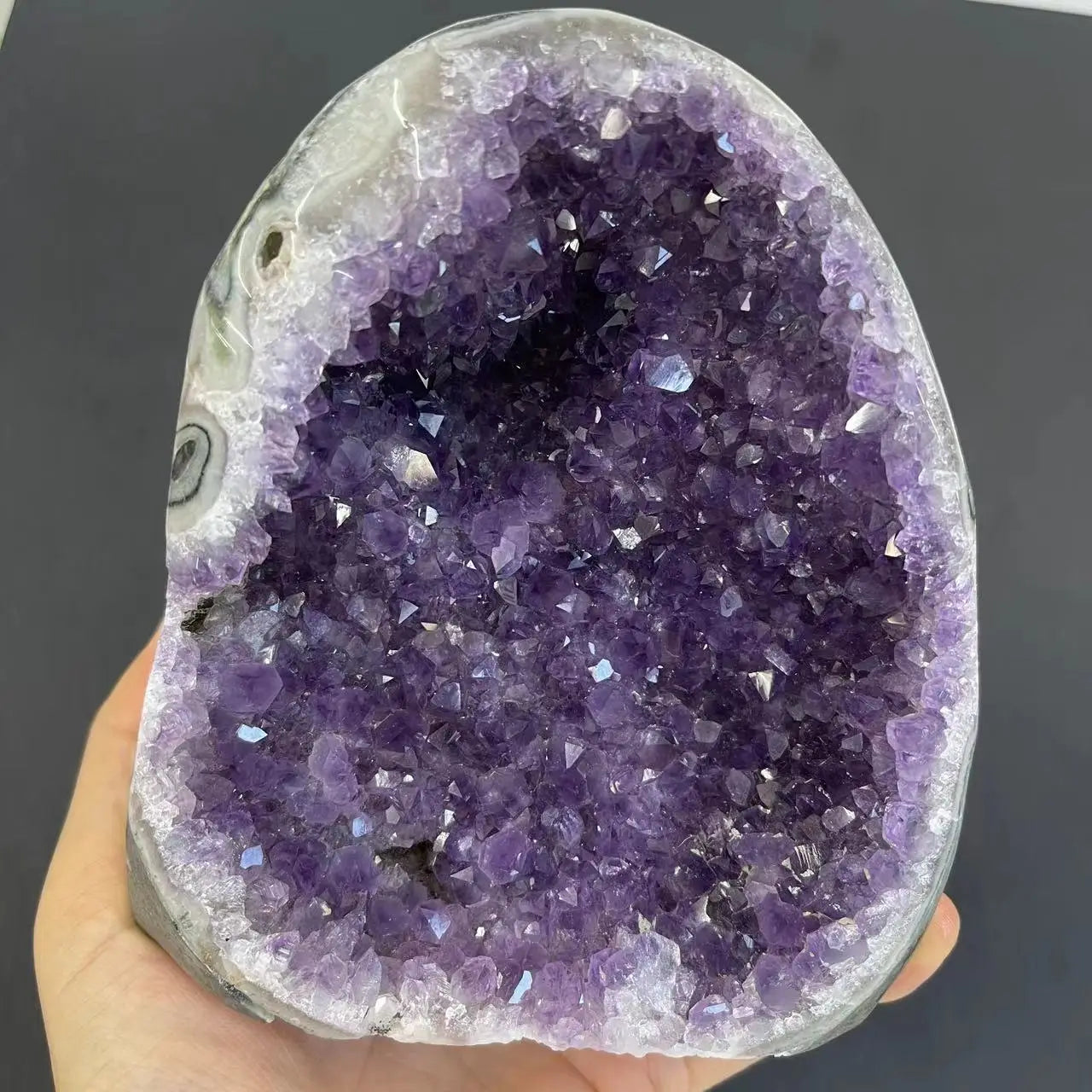 Géode d’Améthyste Naturelle – Cristal Brut Reiki & Déco Spirituelle