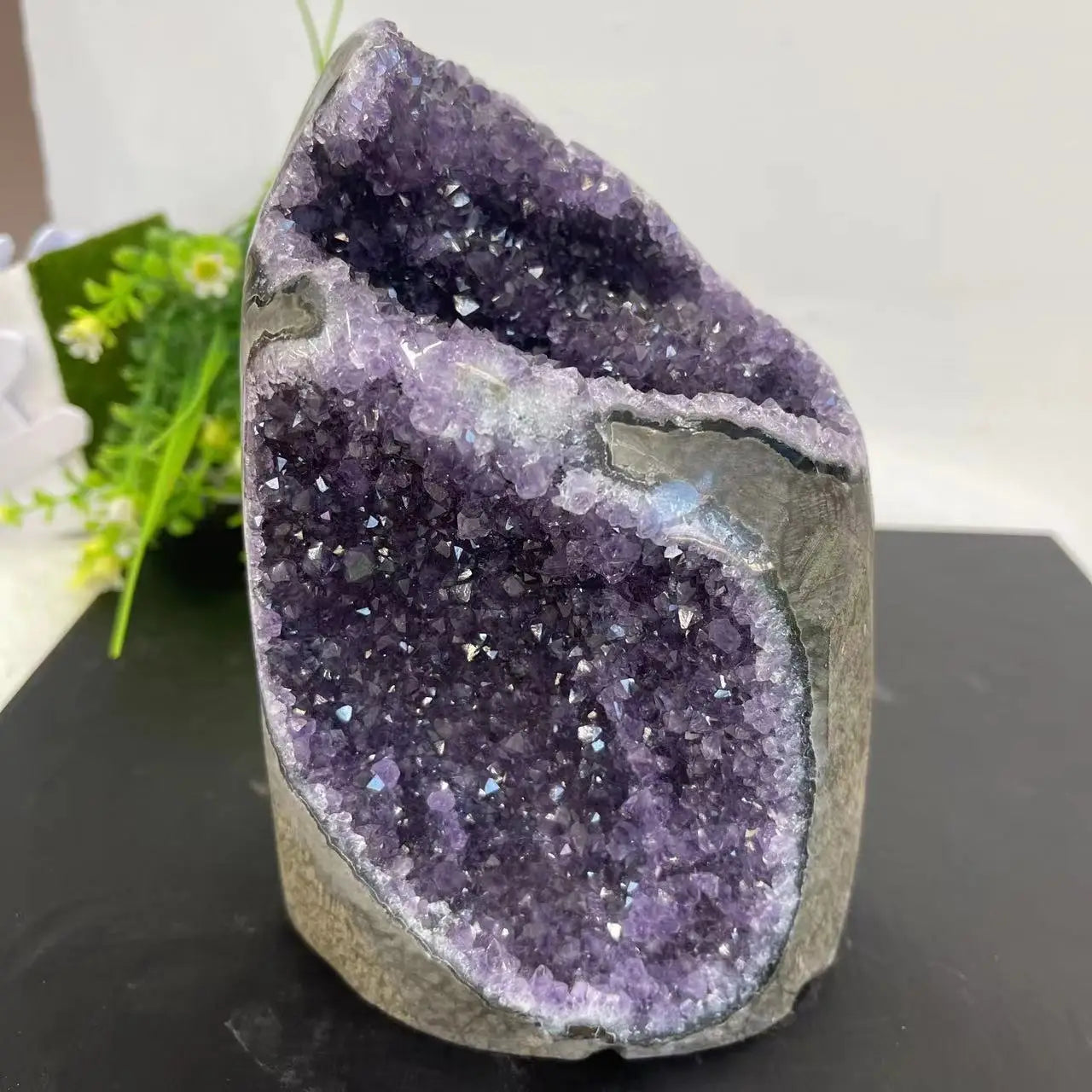Géode d’Améthyste Naturelle – Cristal Brut Reiki & Déco Spirituelle