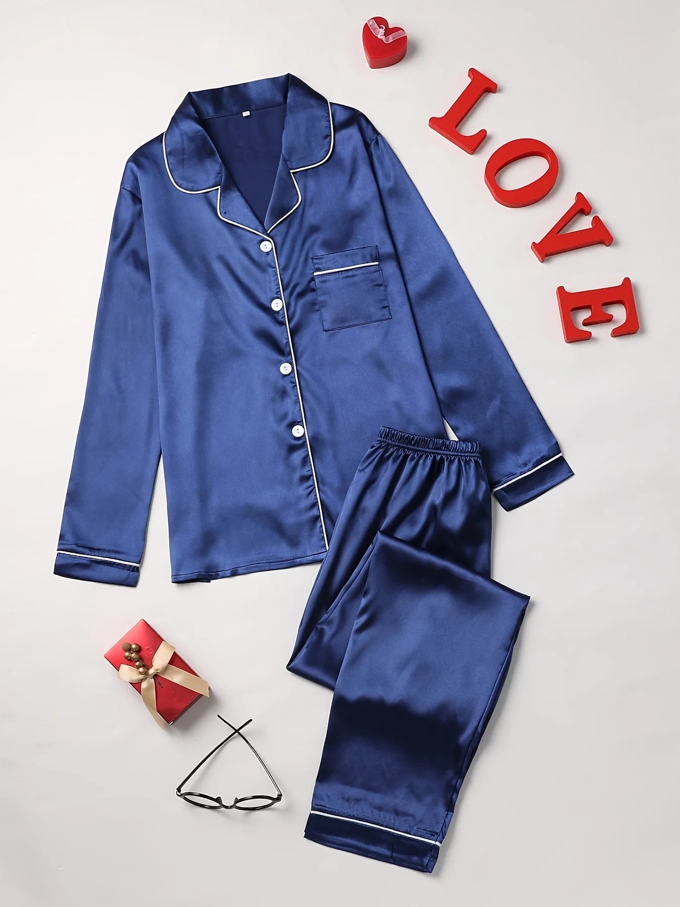 Ensemble Pyjama Femme Uni – Haut Boutonné à Manches Longues & Pantalon