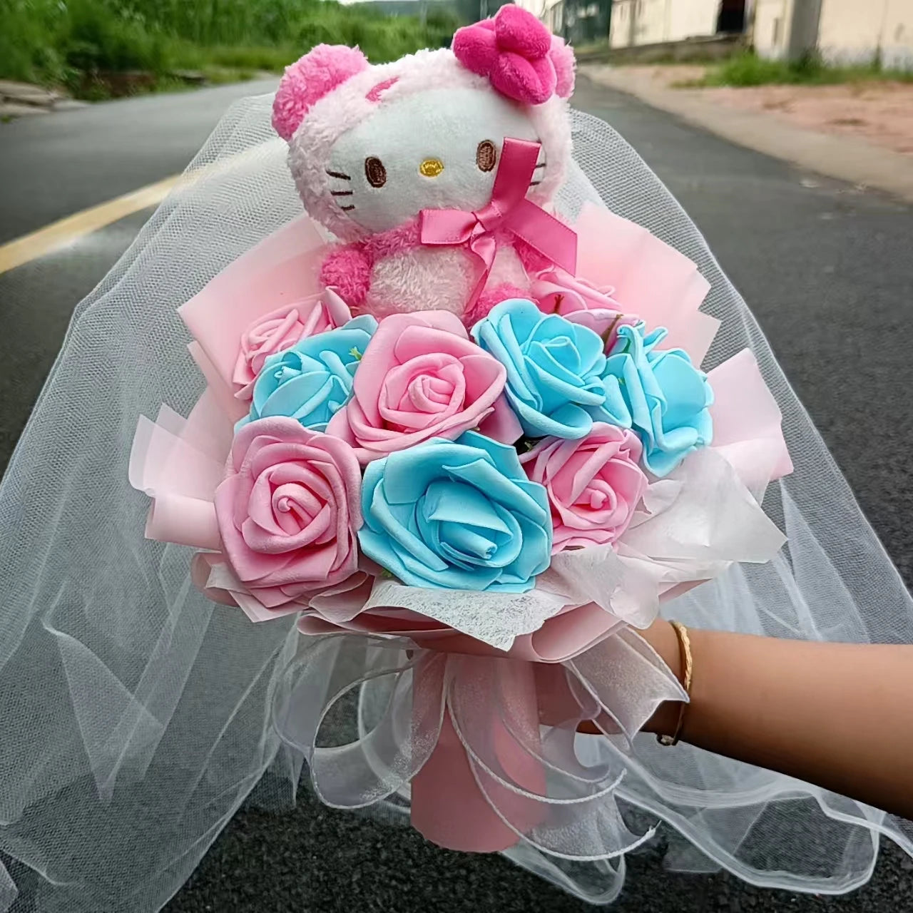 Bouquet Peluche Sanrio – Kuromi, My Melody & Friends