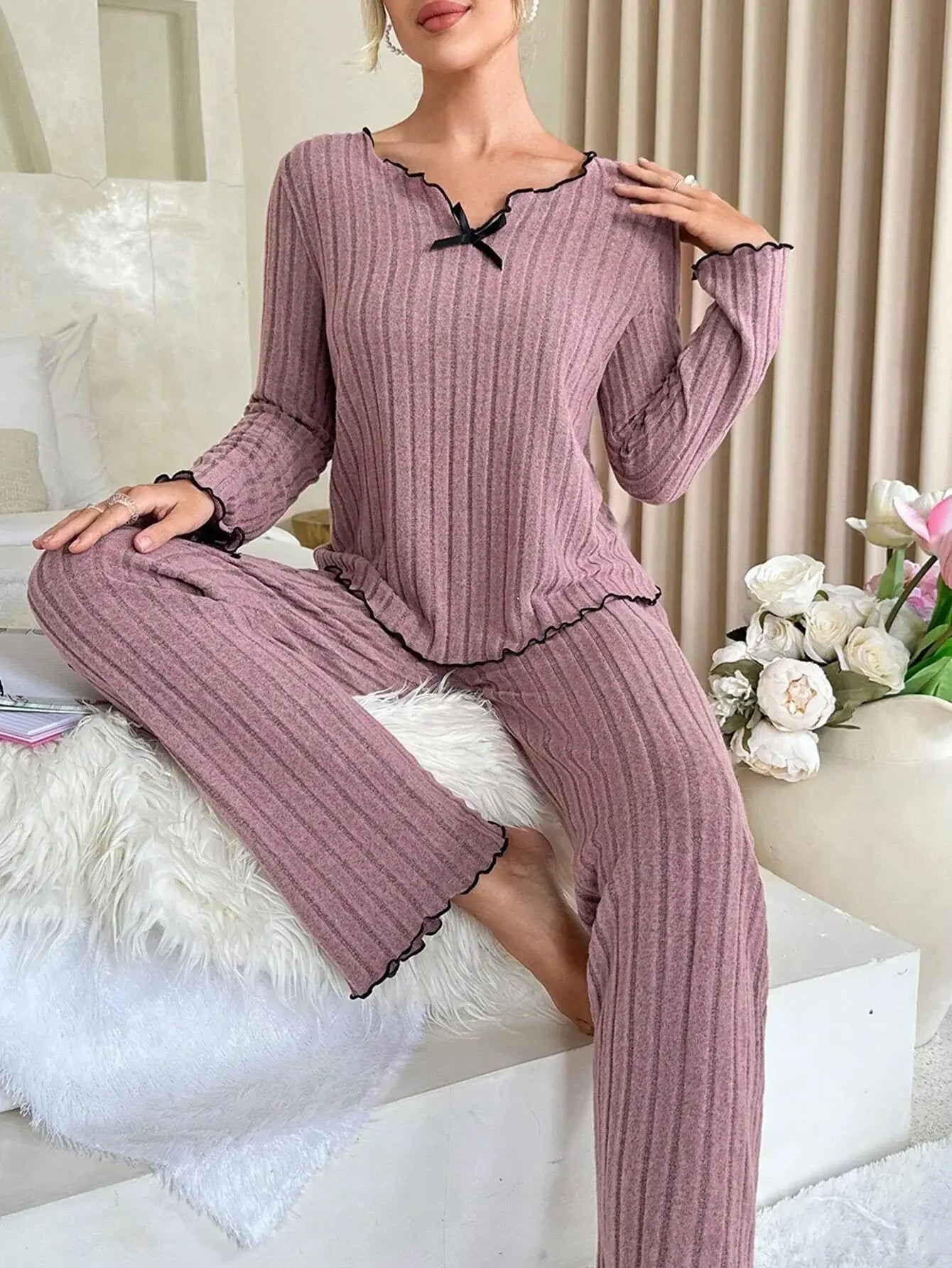 Ensemble Pyjama Femme Côtelé – Manches Longues & Pantalon Automne/Hiver