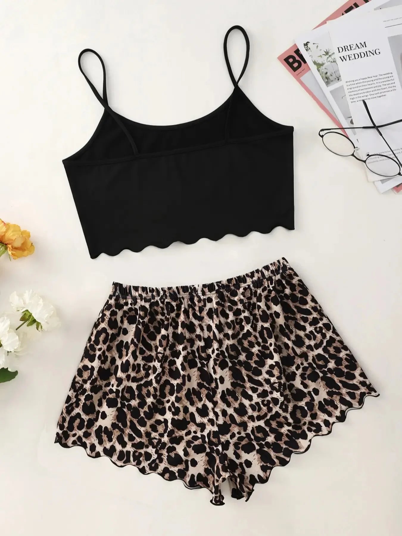 Pyjama Femme Léopard – Ensemble Lingerie Sexy 2 Pièces Débardeur & Short