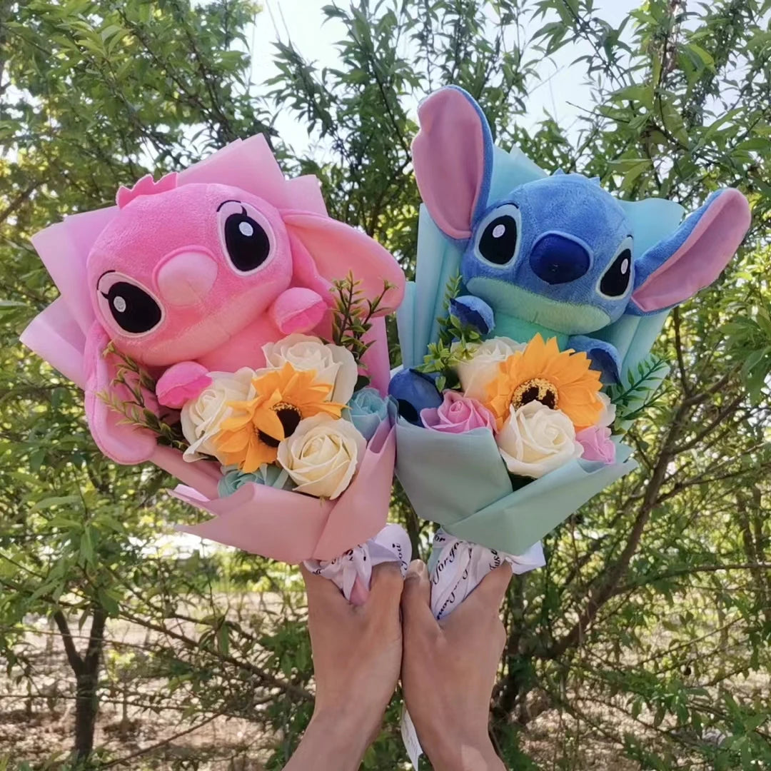 💐 Bouquet Peluche Lilo & Stitch – Fleurs & Tendresse à Offrir
