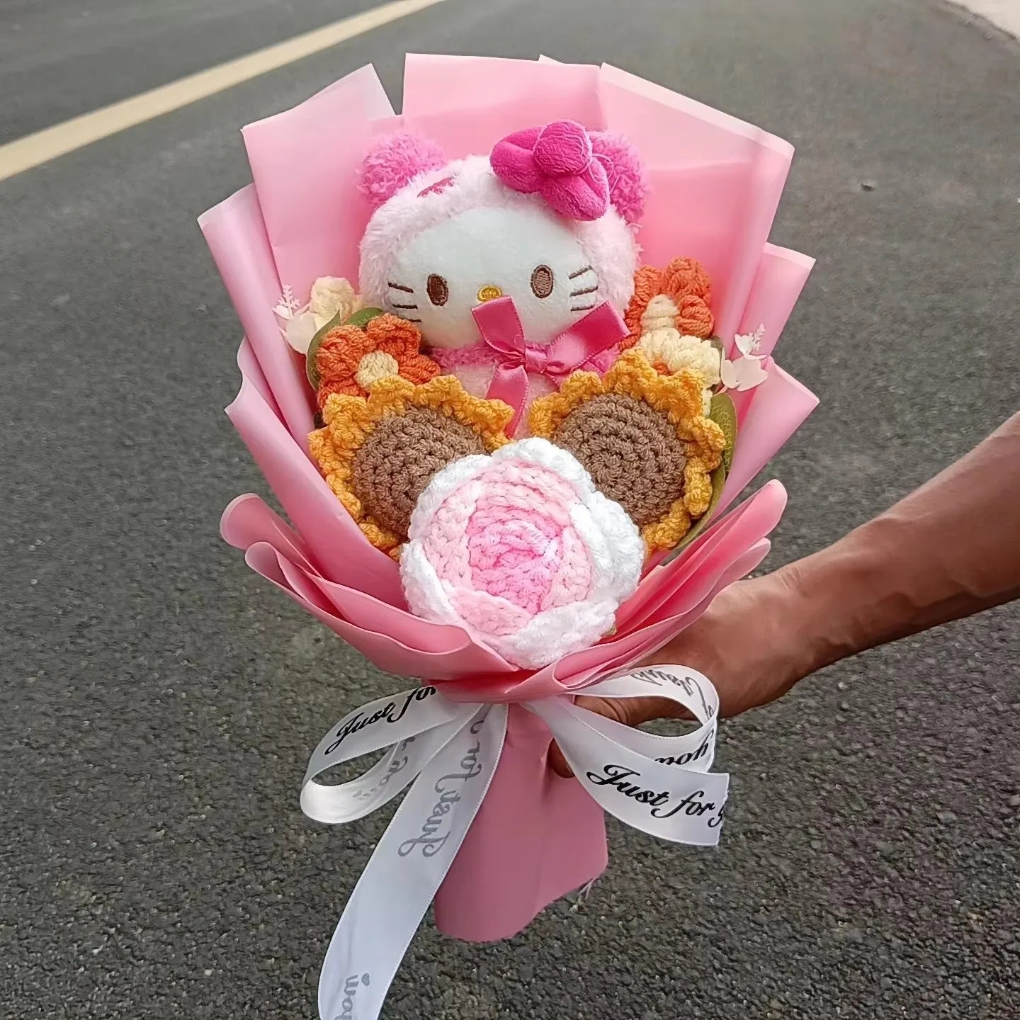 Bouquet Peluche Sanrio – Kuromi, My Melody & Friends