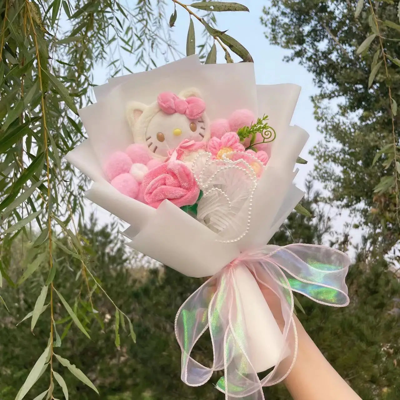 Bouquet Hello Kitty Kawaii – Peluche + Fleurs Artificielles