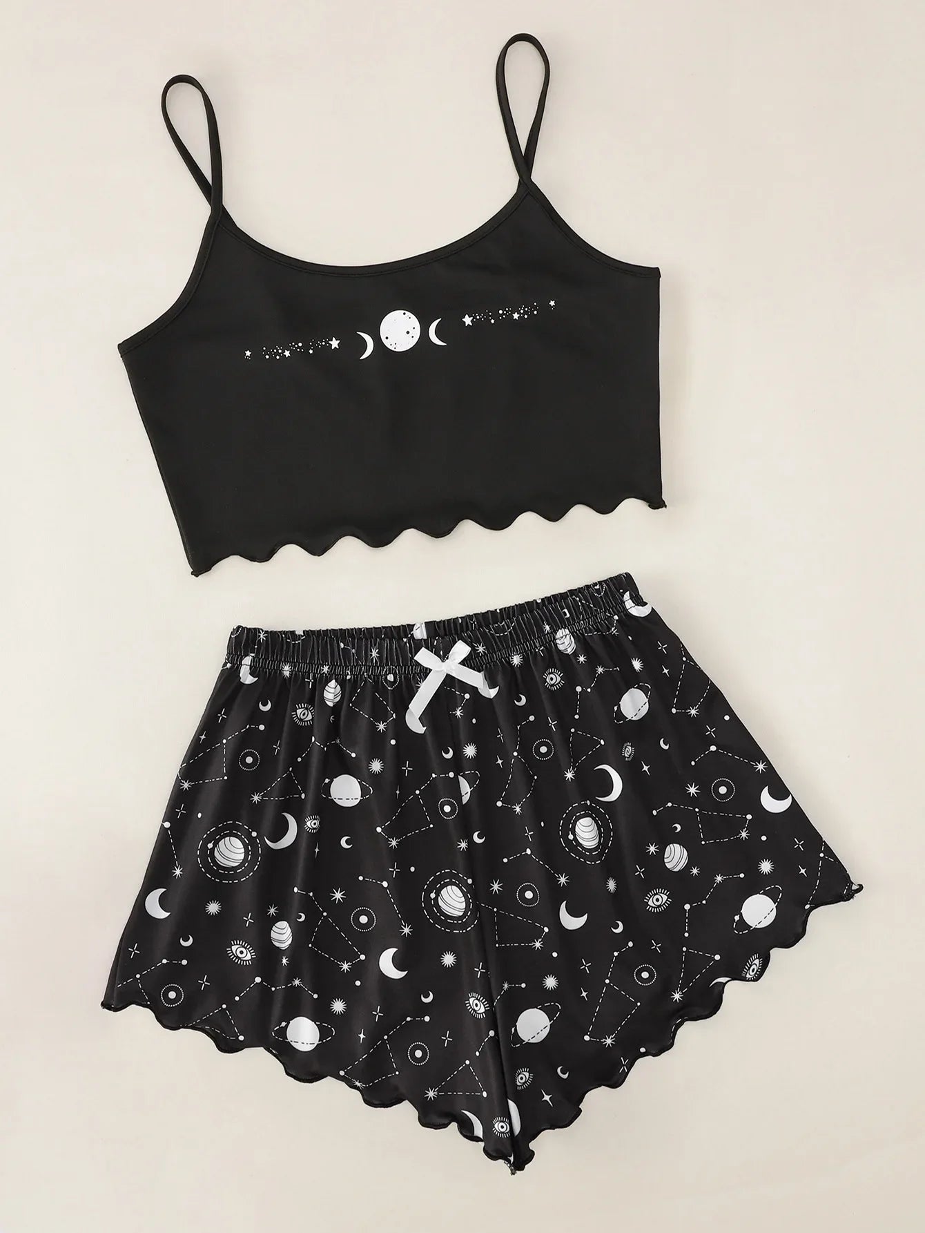 Pyjama Femme Été – Ensemble Débardeur & Short Motif Lune & Étoiles | Loungewear Léger & Confort Nocturne