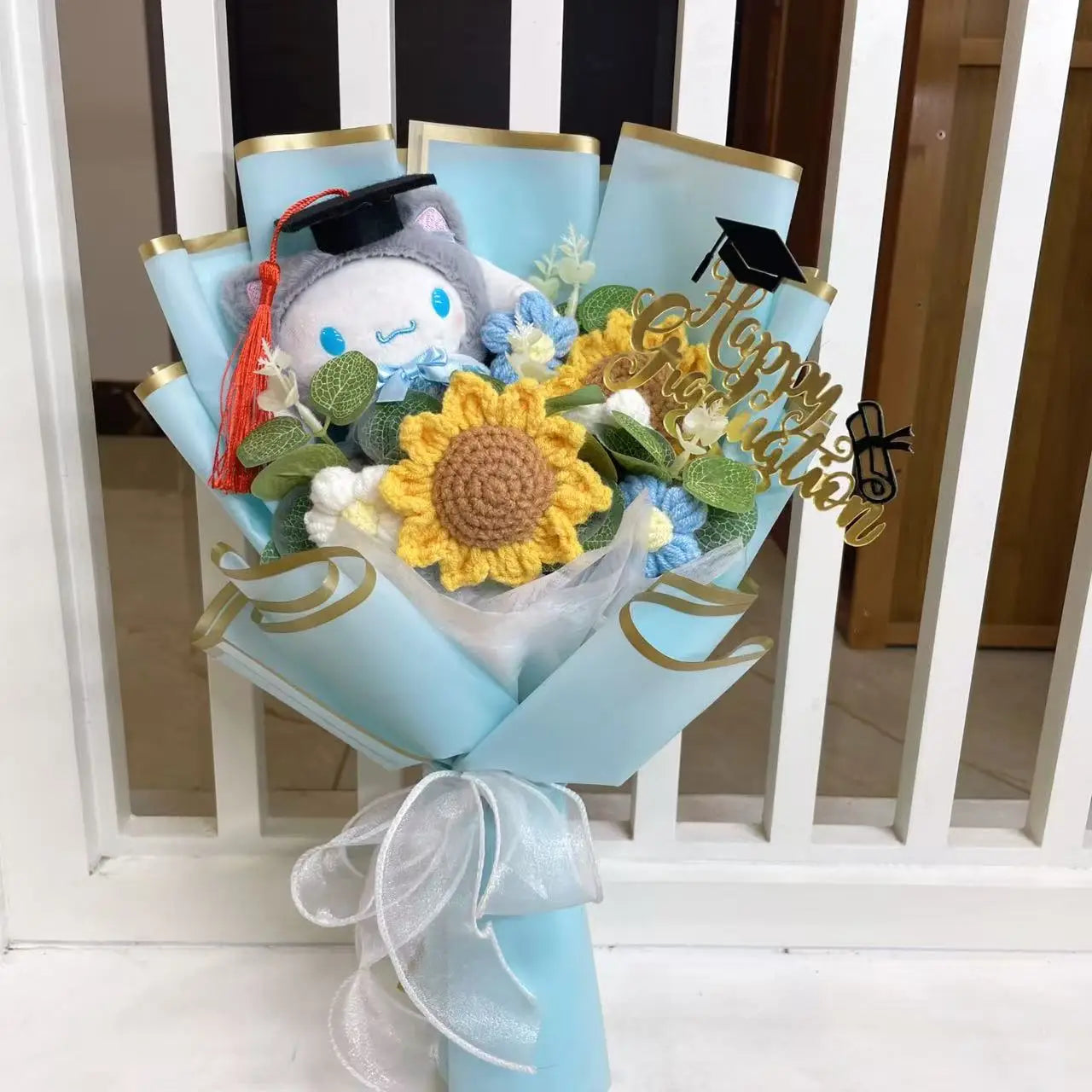 Bouquet Cadeau – Peluches Mignonnes & Fleurs