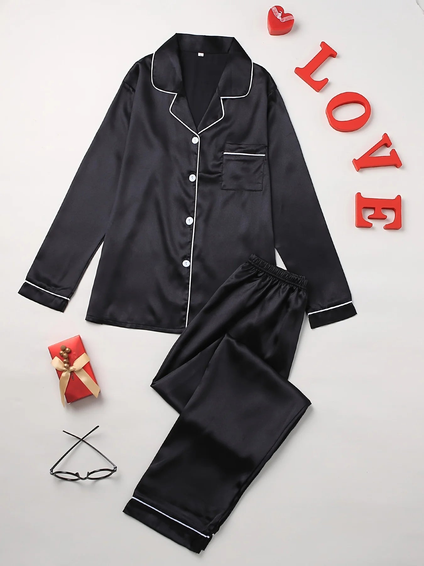 Ensemble Pyjama Femme Uni – Haut Boutonné à Manches Longues & Pantalon