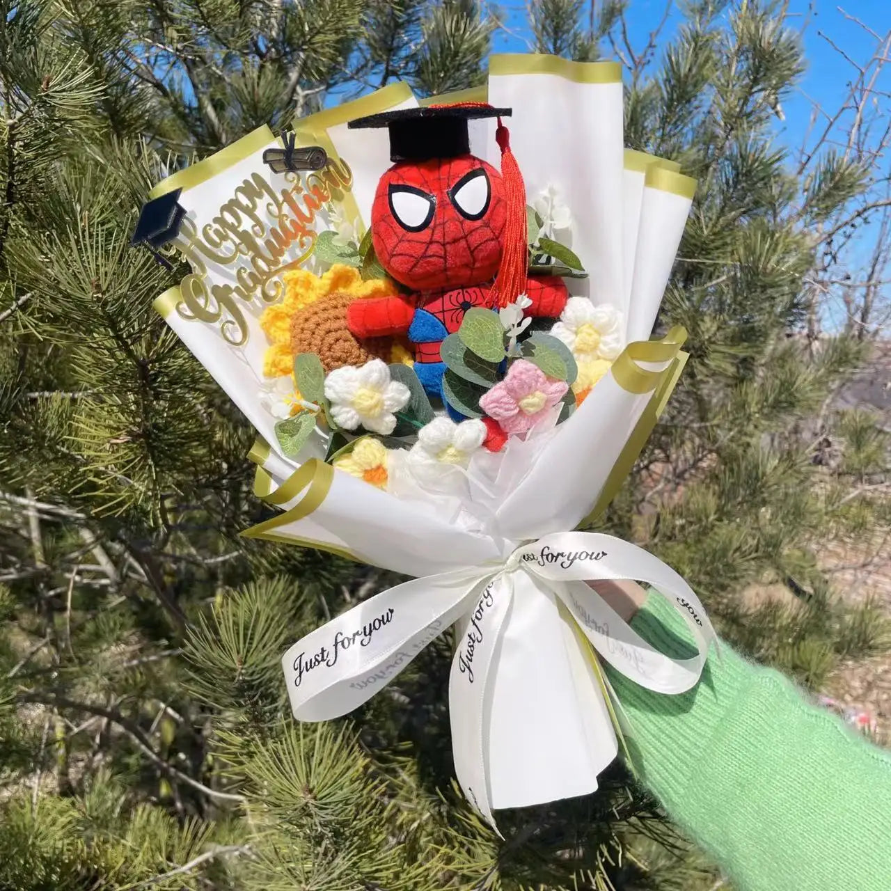 Bouquet Cadeau – Peluches Mignonnes & Fleurs