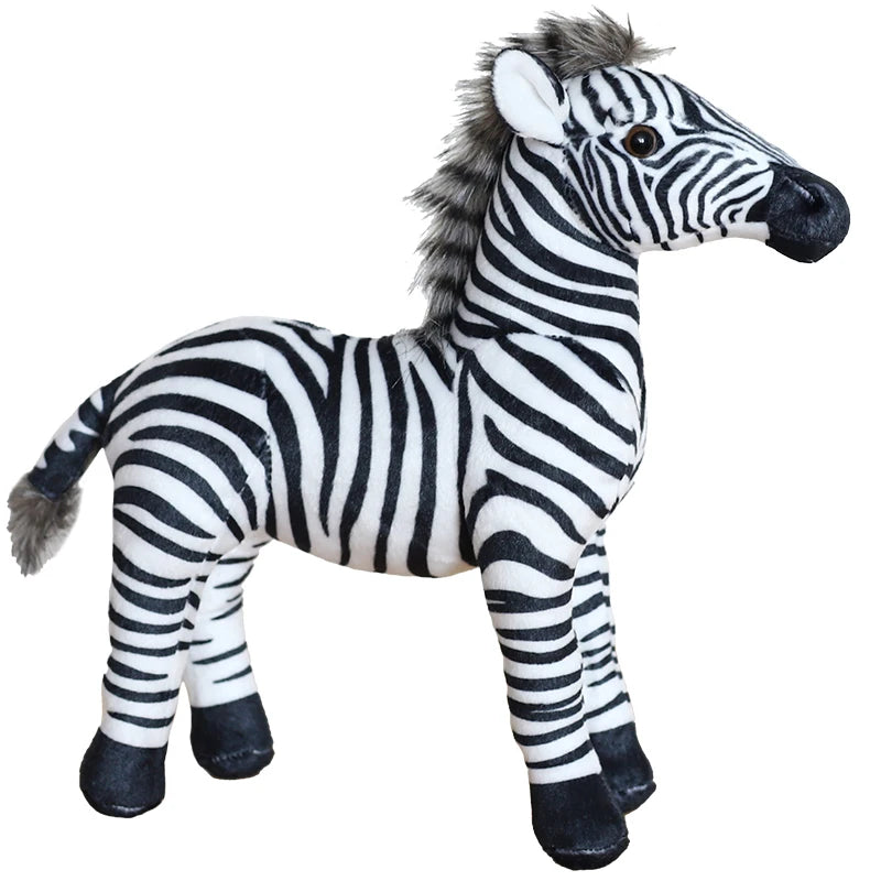 Peluche zèbre réaliste debout sur fond blanc